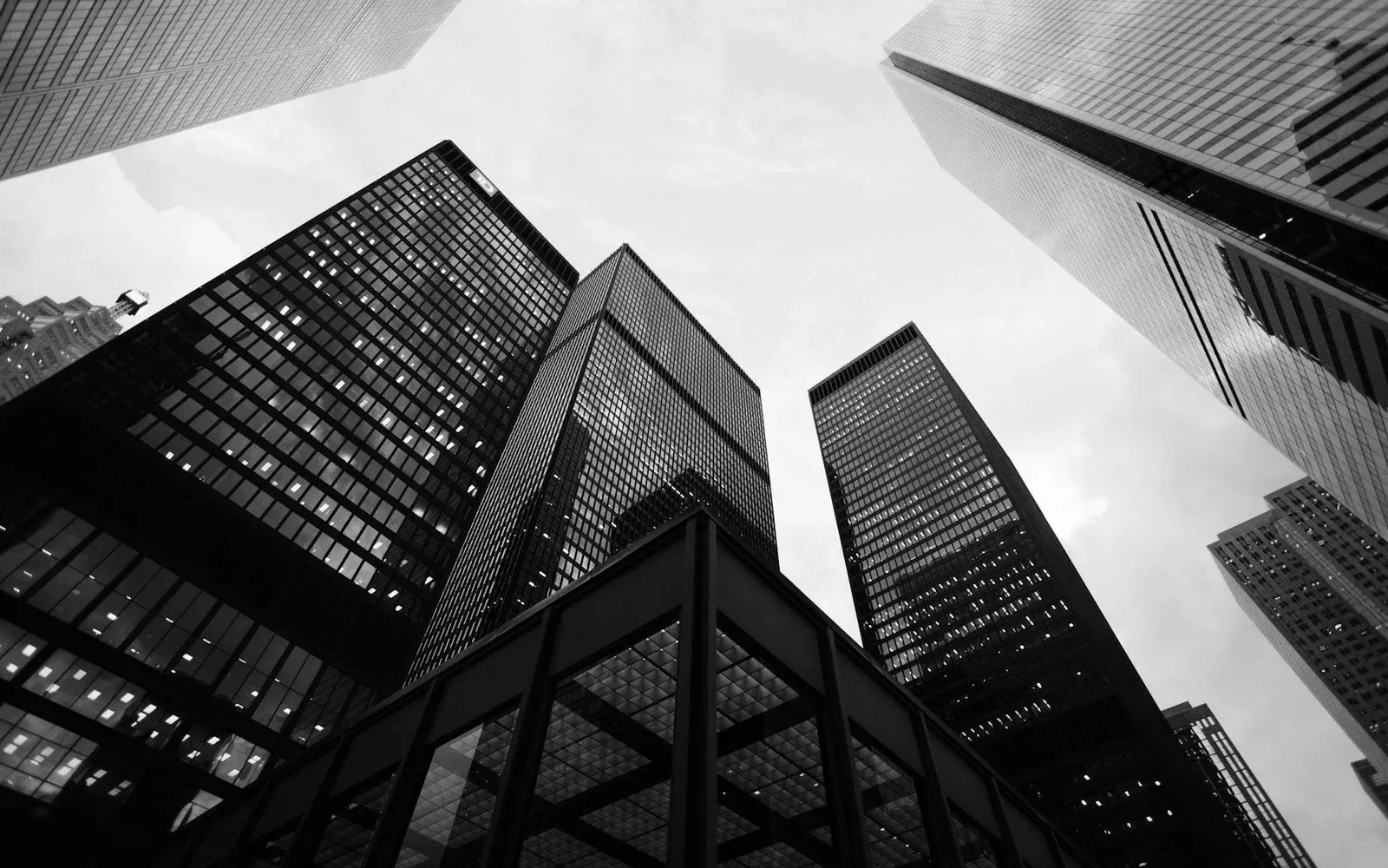 Foreign Company Public Affairs in Washington: Scope FARA and LDA Before Outreach